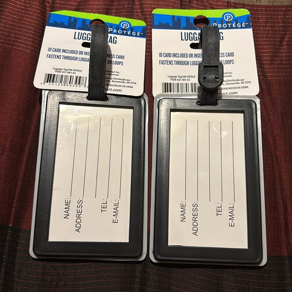 Luggage Tag - Picture 2 of 2
